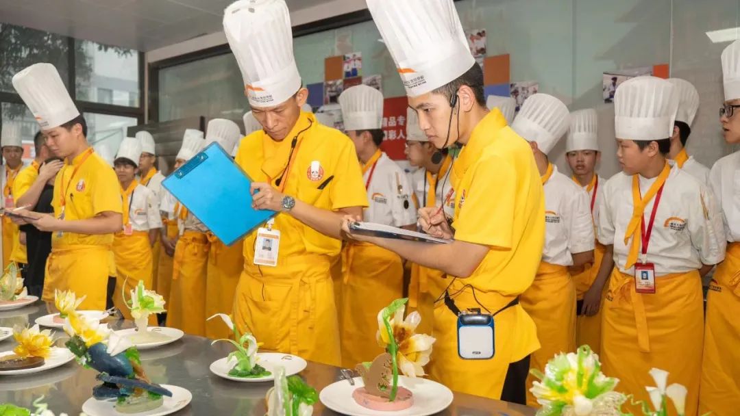 �����������ഺ�����տ�����Ʒչ�������࣡