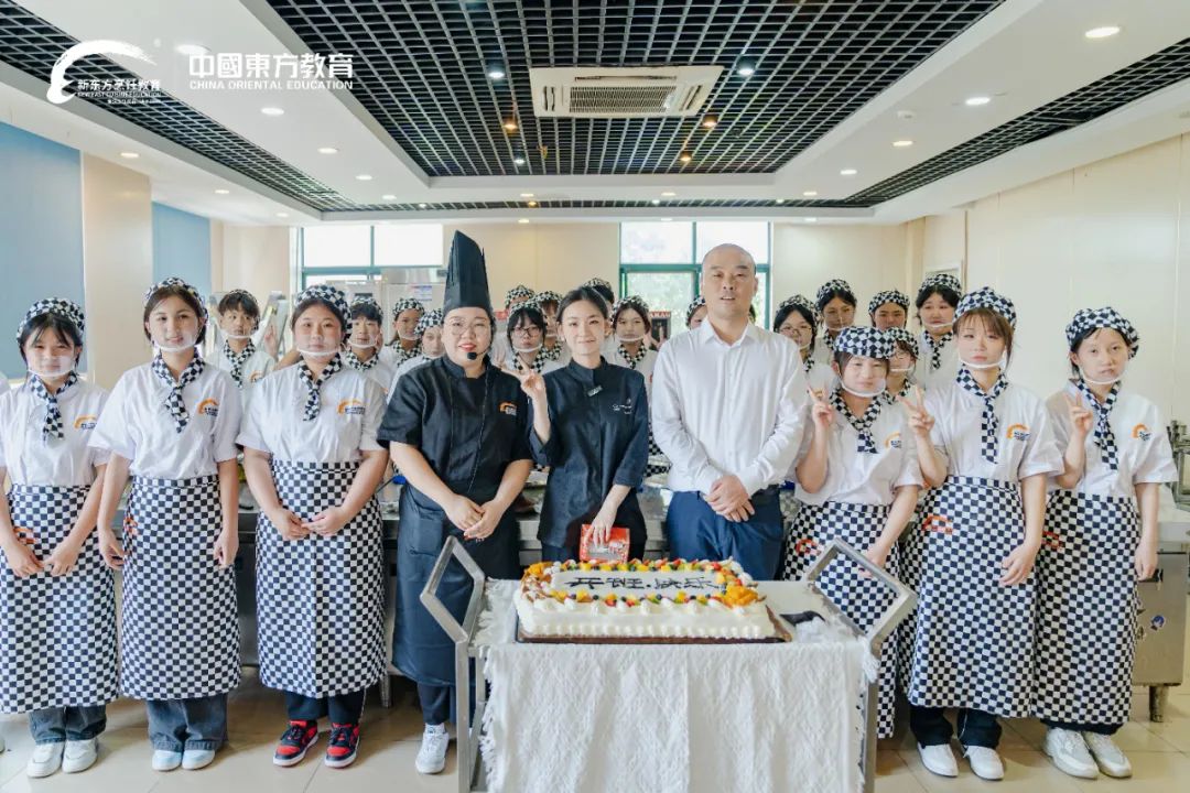 985��Ůѧ��ת������ʦ����ѧ��xue����(li)�˷ѻ��Ƕ��������