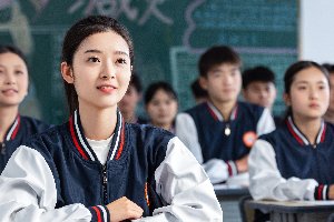 Ŷ��~��Ȼ����������ס�ˣ�