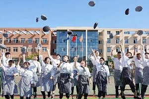 �´���ѧ��|�������������¶�������������У԰����