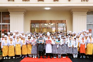 ������˭����������ѧУ��ġ����������ϡ���