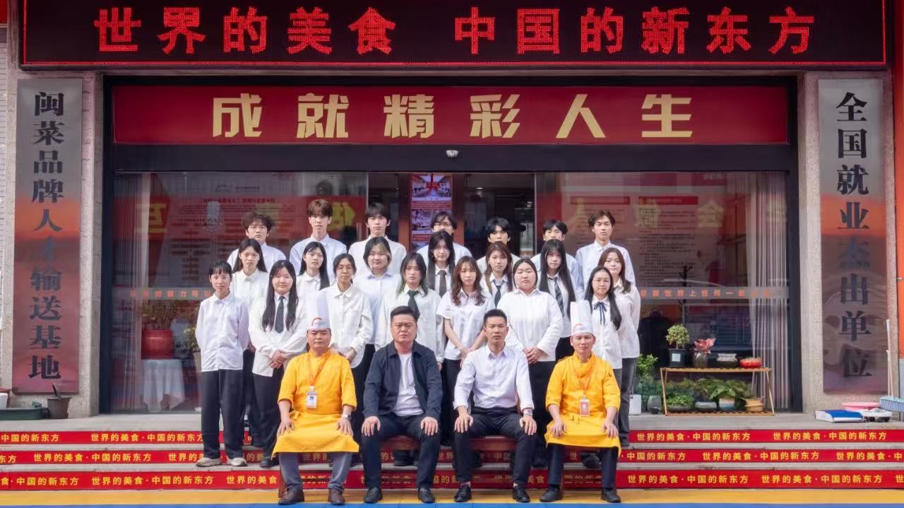 �����Ǳ�ҵ����Ը��ǰ�̿ɱ����������ഺ�ɻ��ף�