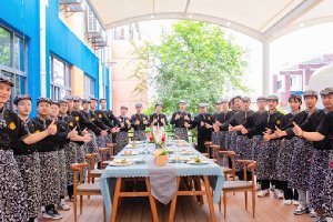 ѧ���Ͳ���ֻ������ʦ��ԭ�������Խ�����ô��ְҵ��