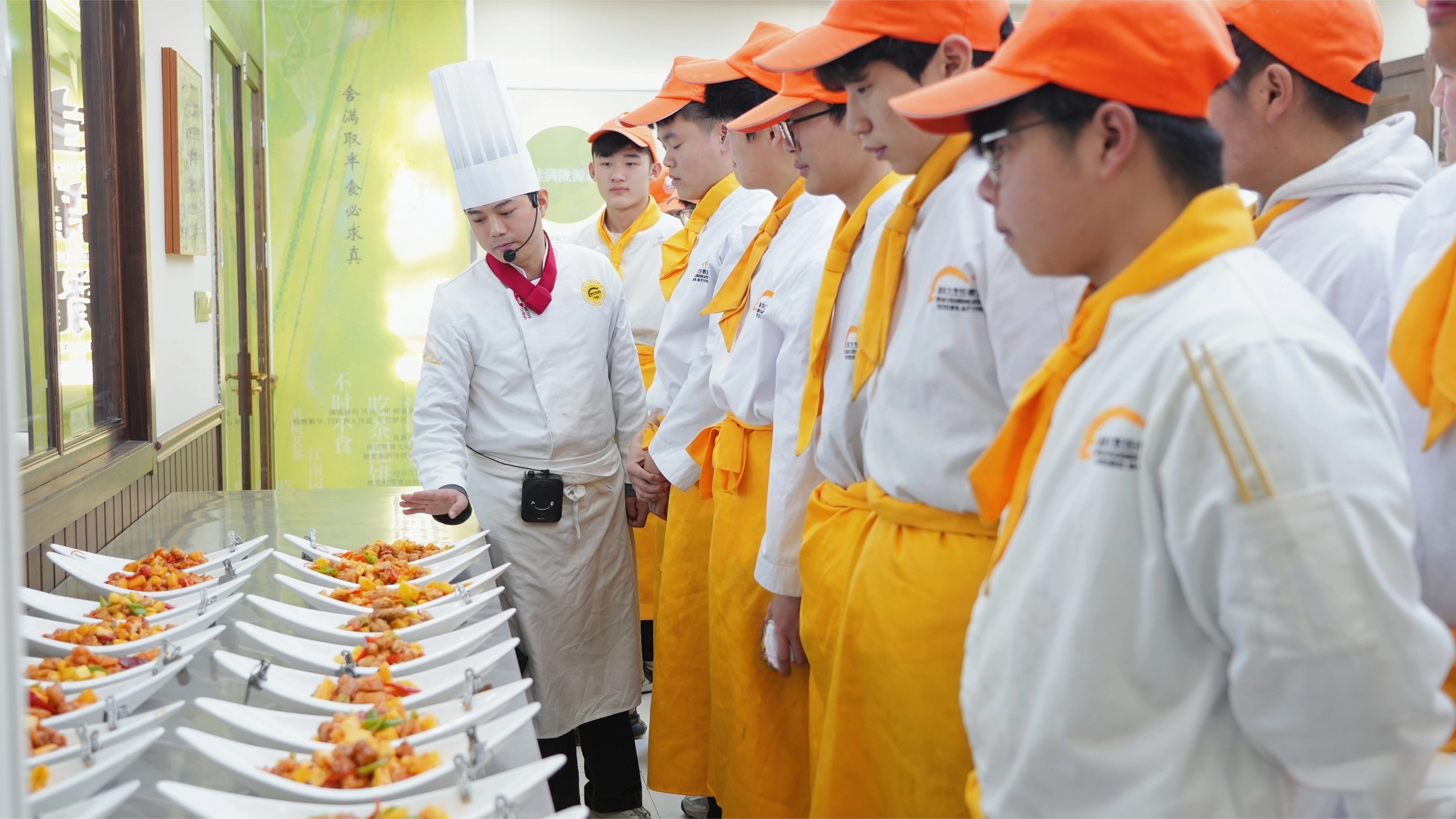 ���������ȫ�����¶��������������á���