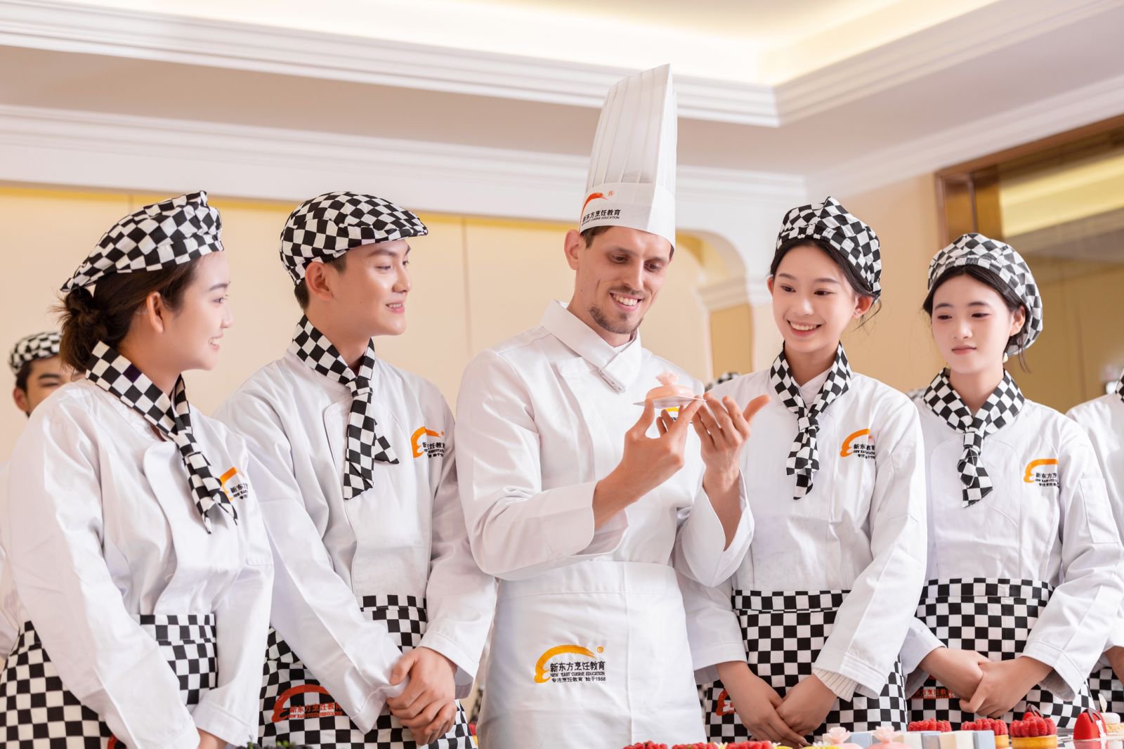 �������¶����ġ�1+1��2��