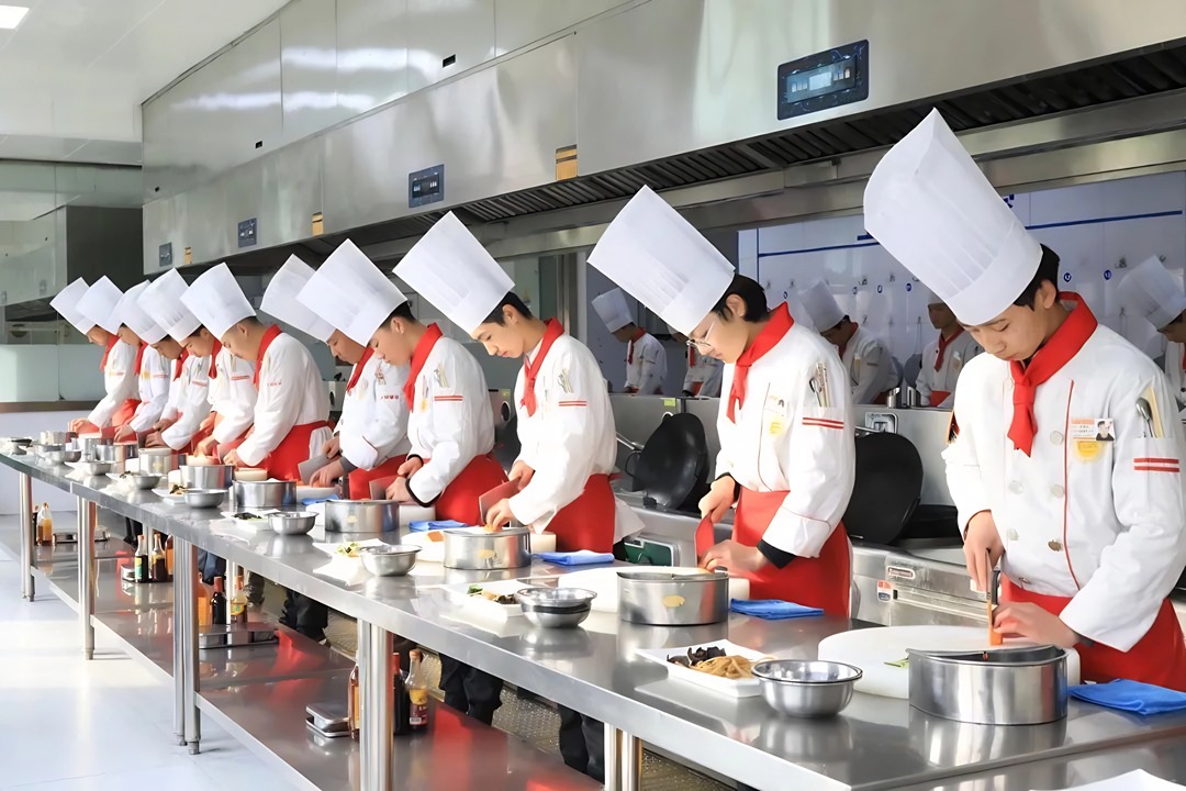 ����ס�ˣ����������������ѧУ��ʵ����������