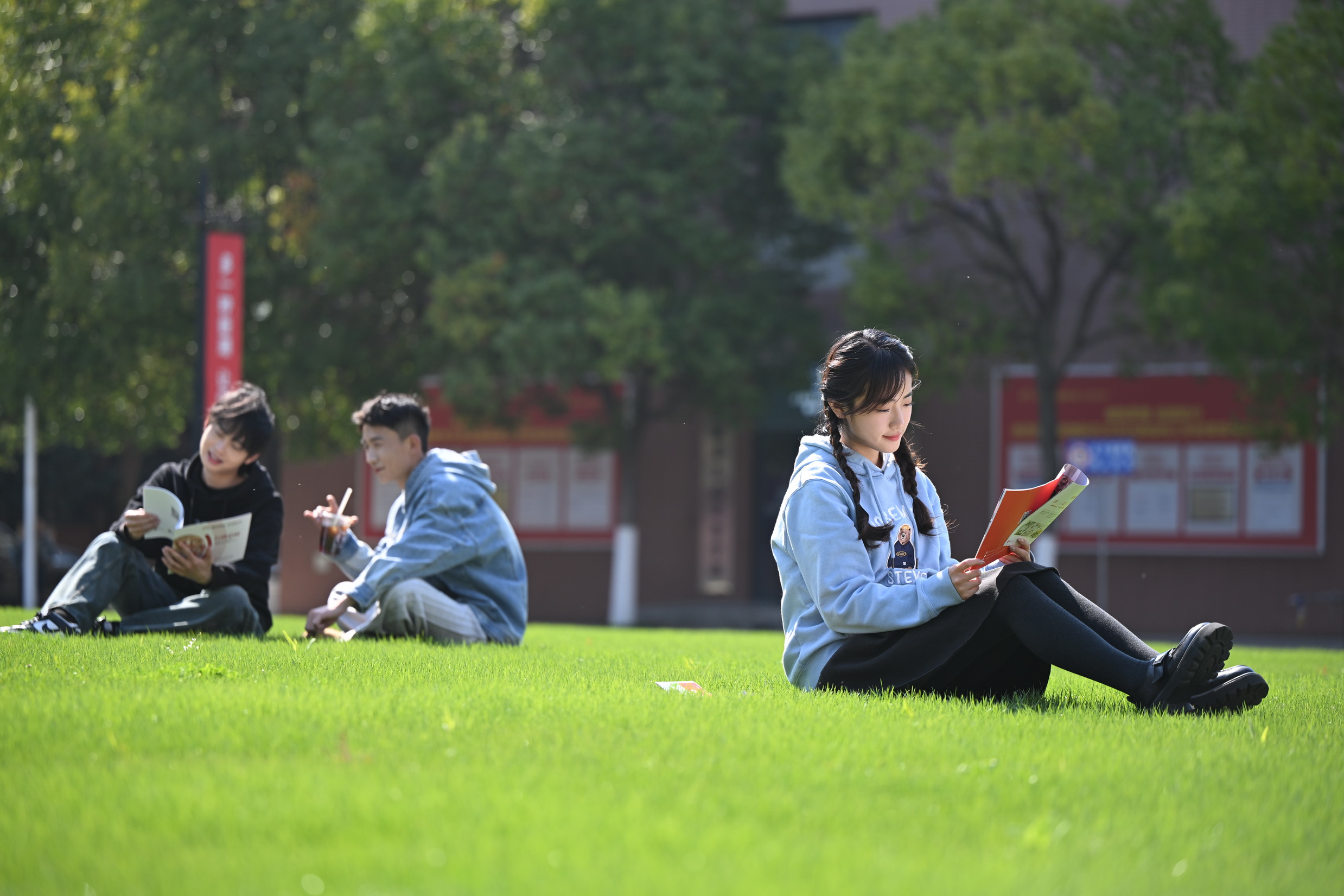 �����¶����������ˡ���ʮ��ʱ���ճ�