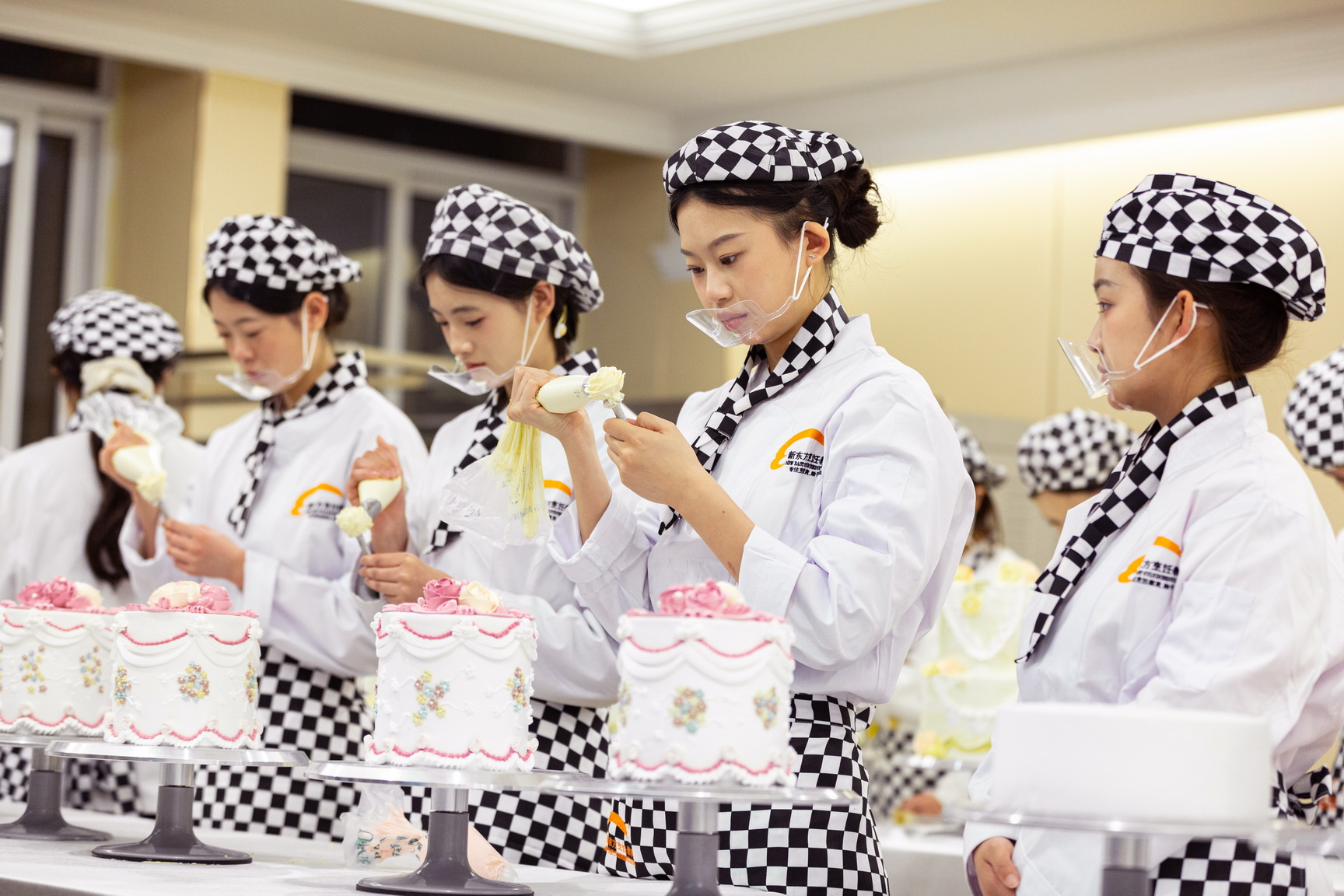 �����¶����������ټ��ϣ�һ���л���ѧģʽ~