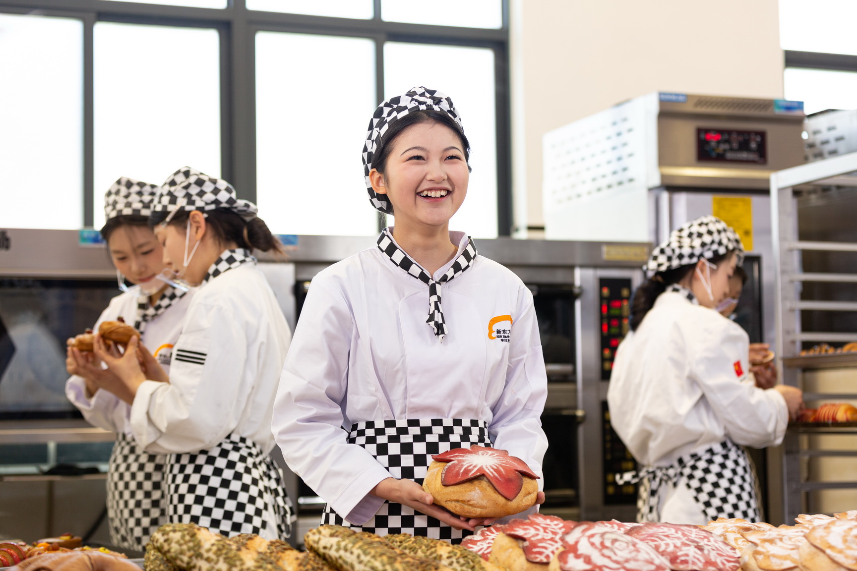 �����ں�����ѧ�������У��������ɽ��������ʦ!