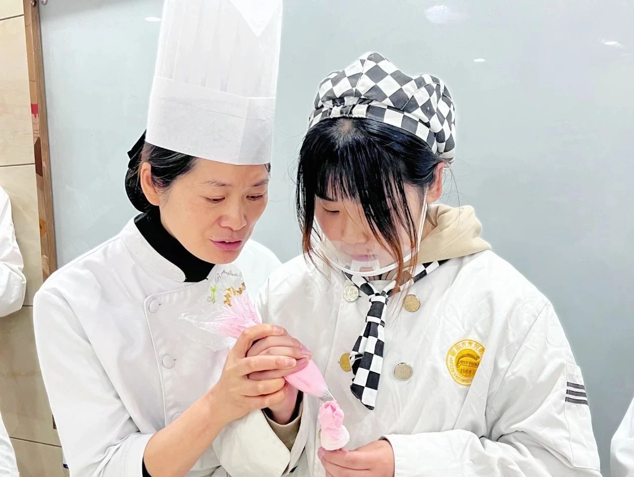 ����ѧ����|���Ҵ������¶���ѧ�ӵ��ֻ���ᡭ��