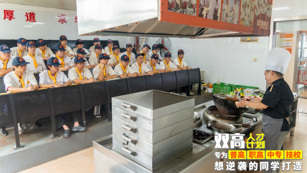 ���۽�˫�߼ƻ��������⿽������ְ��ִ��ں��ļ���������������