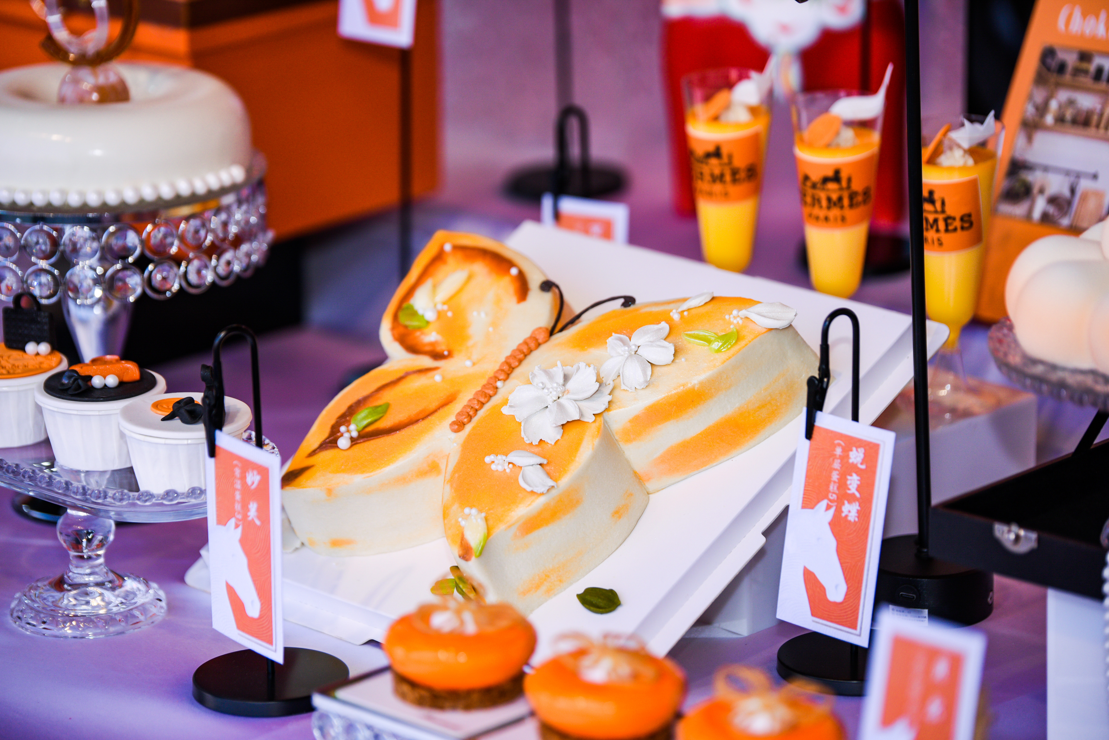 ֤���ڴˣ������ѧ����Ҳ����Ϯ����Щѧ����Ʒ�����ķ��ڷ���