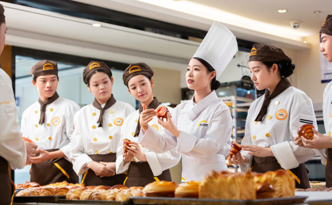 ѧ����決ȥ�ģ����������¶�������������