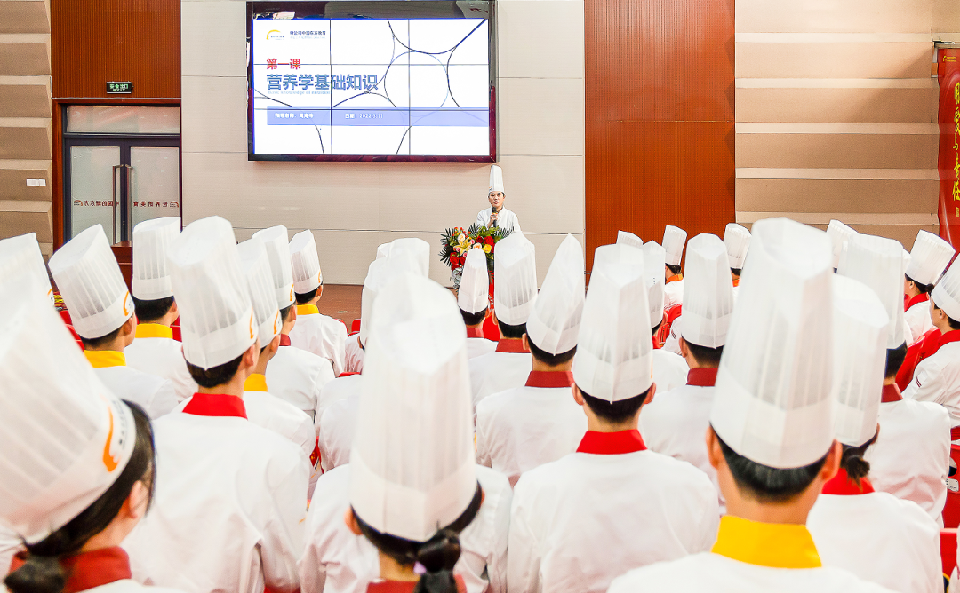 ��ҵ������˼��ң�Ϊʲô��ô����ѡ��ѧ��ʦ��