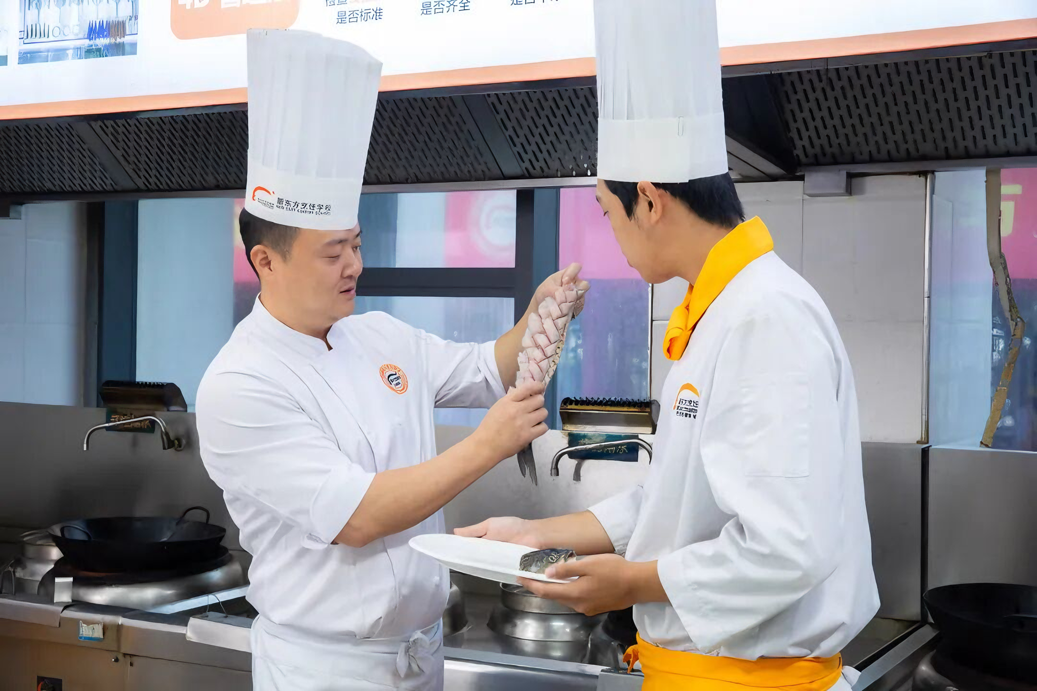 ��У԰�����������֮�����¶���������������Ҫ��У԰���� ~