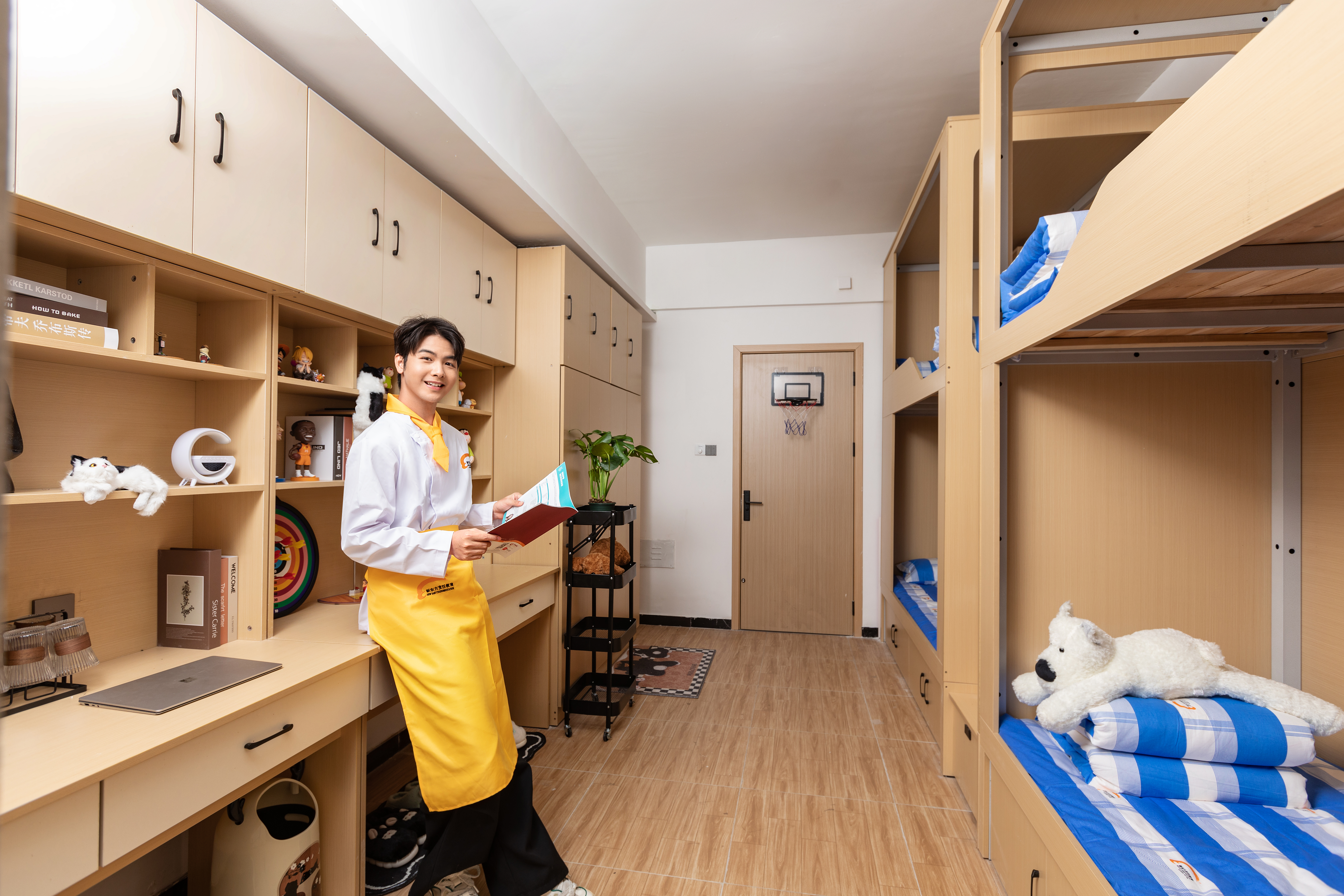 �������¶���������ѧϰ�����е�����˲��