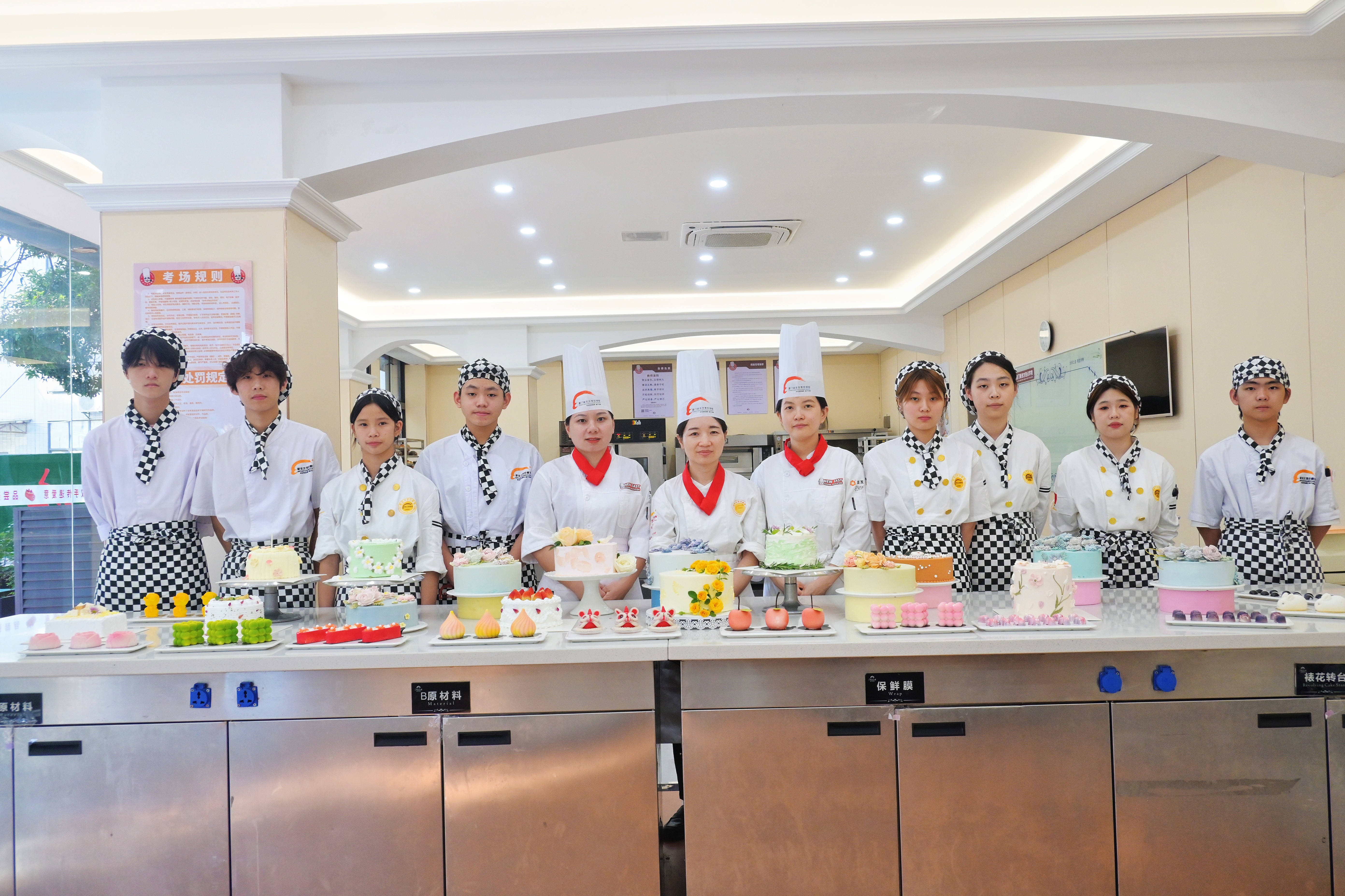 �˽�����決ԺУ�����������¶�����ѧ��ѧ����ô˵��