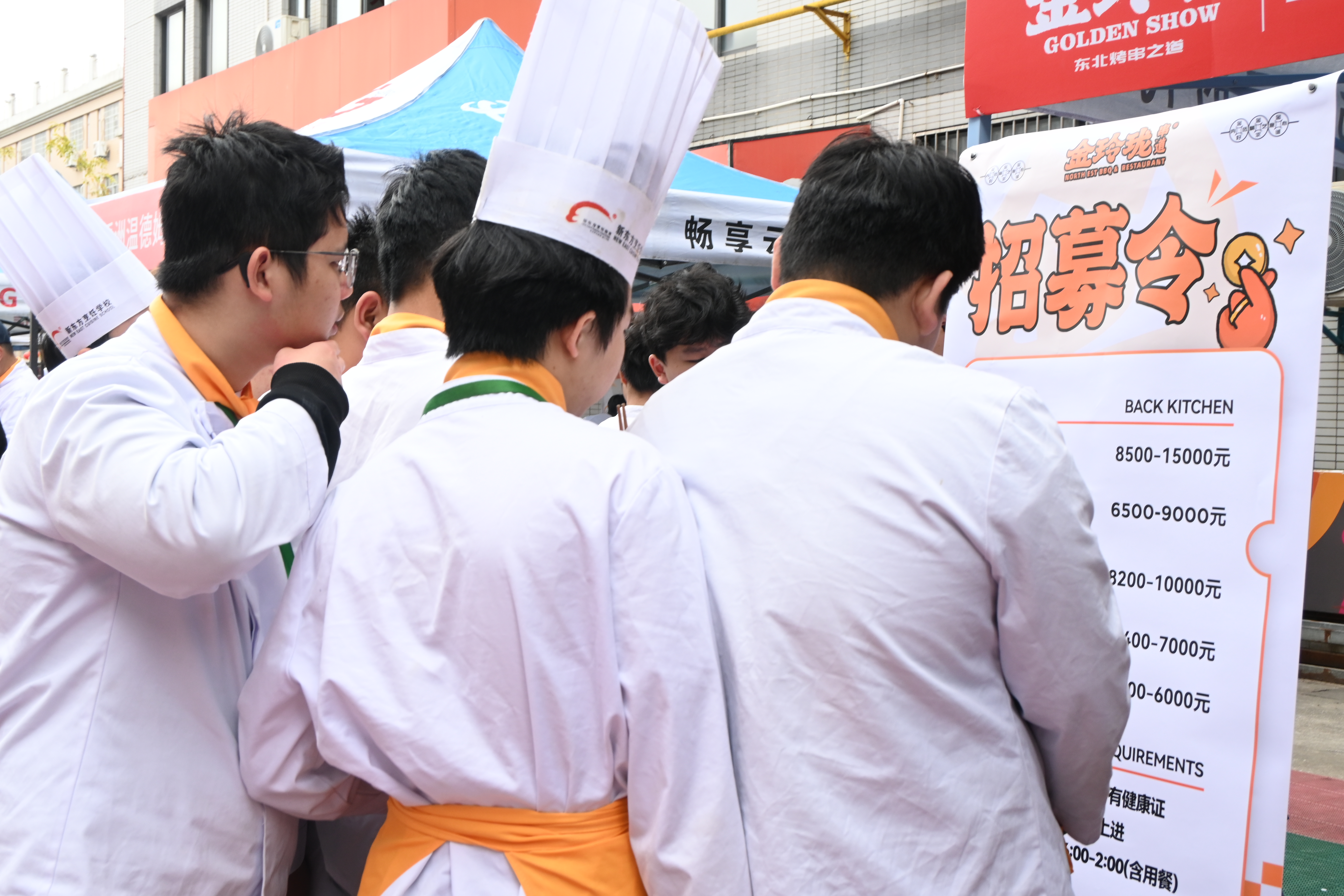 ����ֱͨ��н���ź������¶���˫ѡ���ֳ�������һ̽������