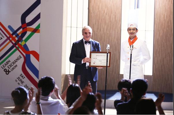 �����¶������ѧУ