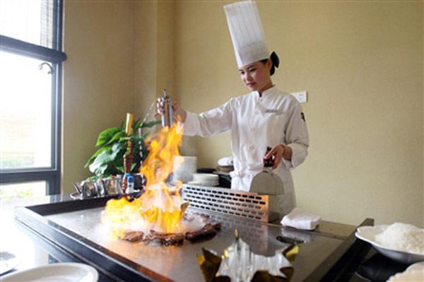 �����¶������ѧУ