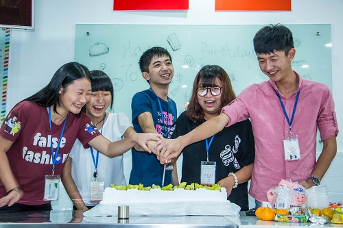 �����¶������ѧУ