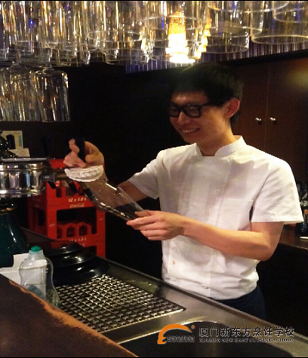 �����¶������ѧУ