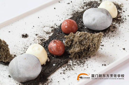 �����¶������ѧУ