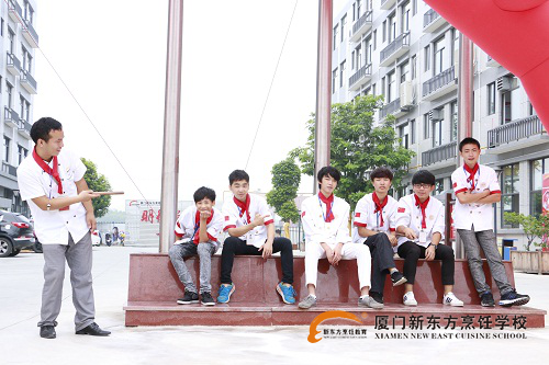 �����¶������ѧУ