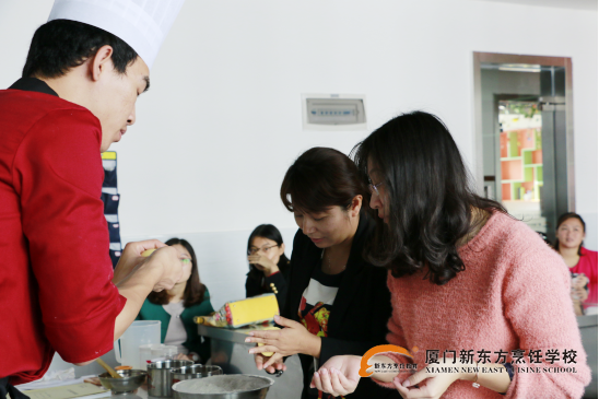 �����¶������ѧУ