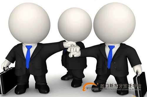 �����¶������ѧУ