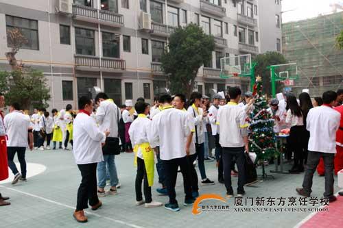 �����¶������ѧУ