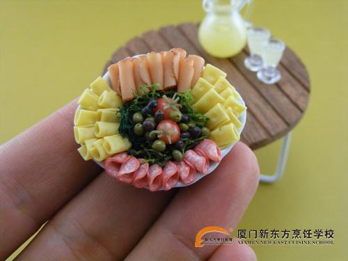 �����¶������ѧУ